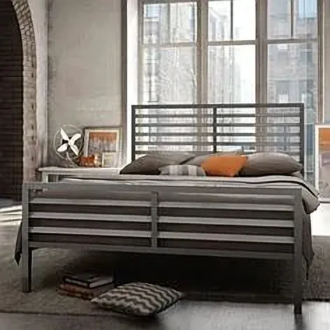 Кровать в стиле лофт из натуральных материалов: подарок для вашей спальни.
